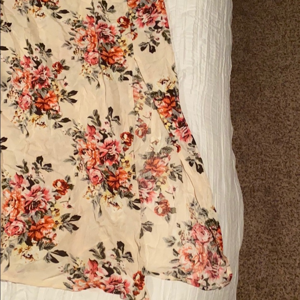 Dress - Picture 4 of 6